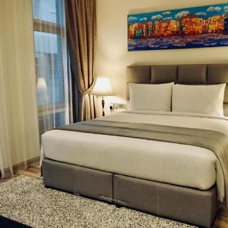 Hotel Costaa La Cage Near Delhi Airport By Gross Group New Delhi Exteriör bild